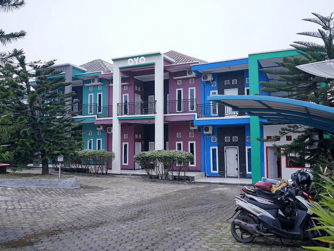 Exterior & Views 2, OYO 1697 Griya Dimas Guesthouse, Jambi
