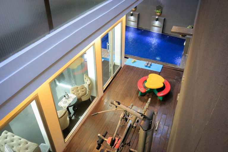 Zeva Villa Dago Bandung 3 BR 8-Persons, Bandung