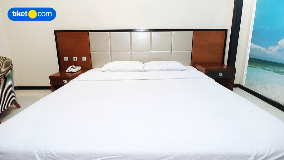 Bedroom 3, Makassar Golden Hotel, Makassar