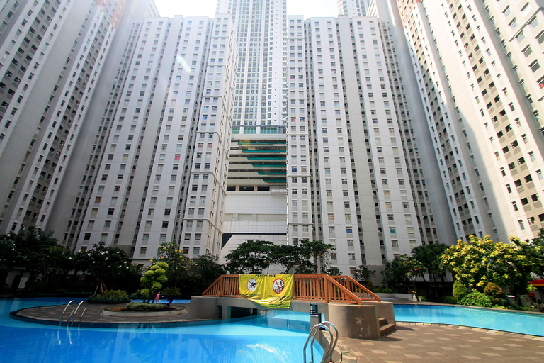 Green Bay Pluit Apartment by Mediapura, Jakarta Utara