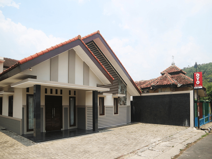 OYO 1547 Wisma Ray Syariah, Bandar Lampung