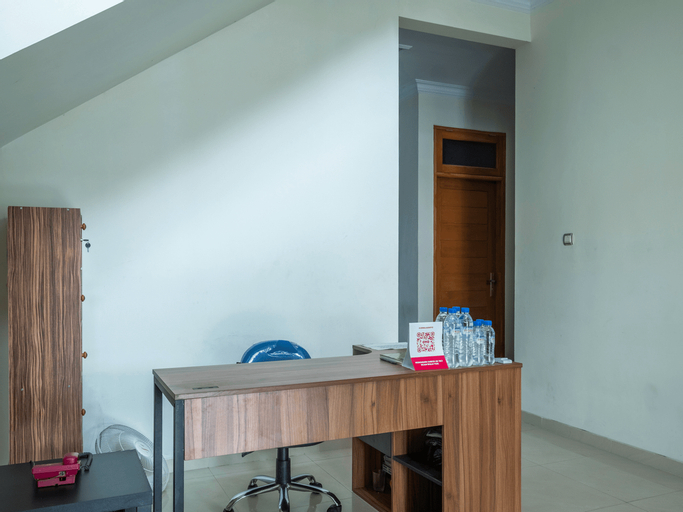 OYO 2259 Zleepy Ks Tubun, Cirebon