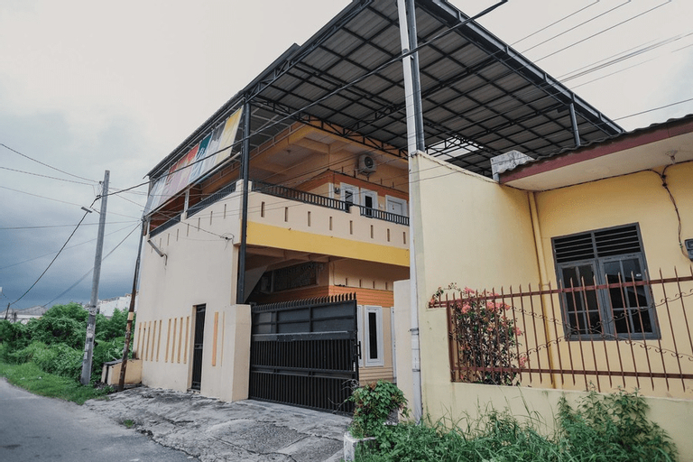 KoolKost Syariah near Jalan Ringroad Medan, Medan