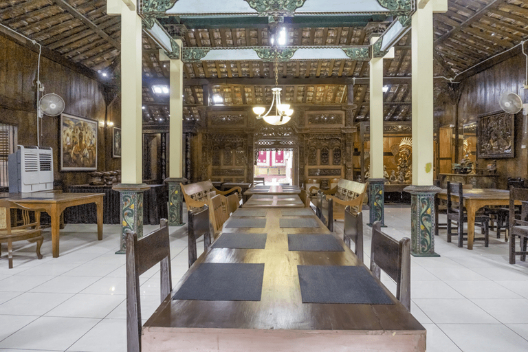 Public Area 3, RedDoorz Syariah @ Lempuyangan, Yogyakarta