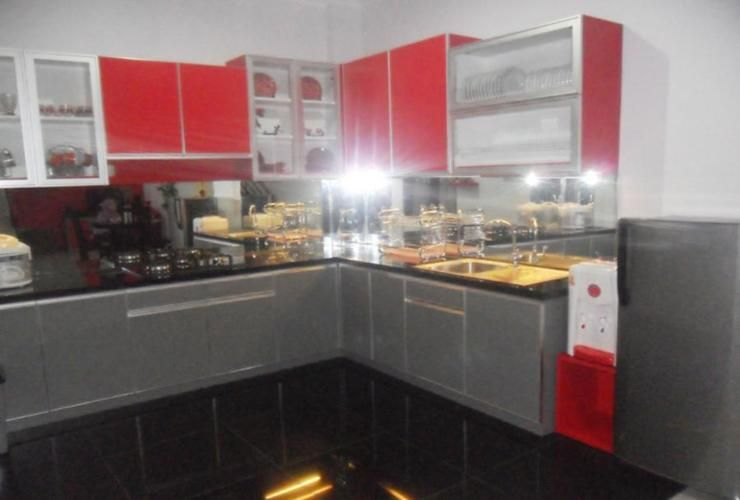 Simply Homy near Mall Ambarukmo Plaza ( 4BR 20 minutes to Malioboro), Yogyakarta