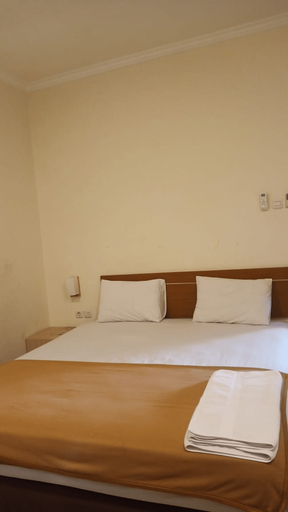 Hotel Fiducia Otista 157, East Jakarta