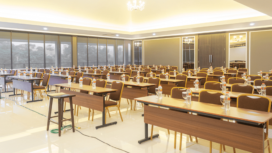 Business Facilities 4, Balcony Hotel Sukabumi, Sukabumi