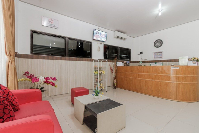 RedDoorz Syariah near RSU Suaka Insan, Banjarmasin