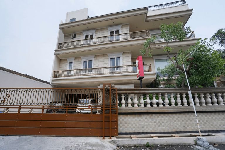 OYO 2680 Zeidan House Syariah, Surabaya