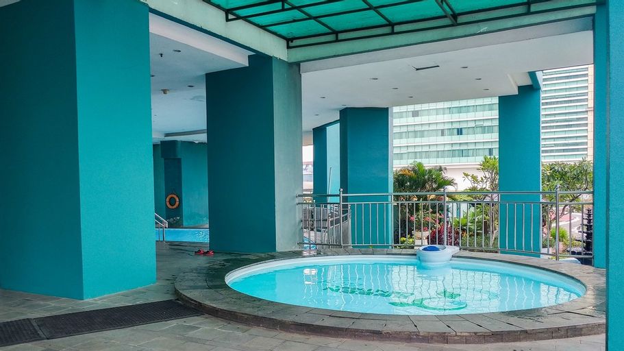 2BR Green Central City Apartment near Shopping Centre By Travelio, Jakarta Barat