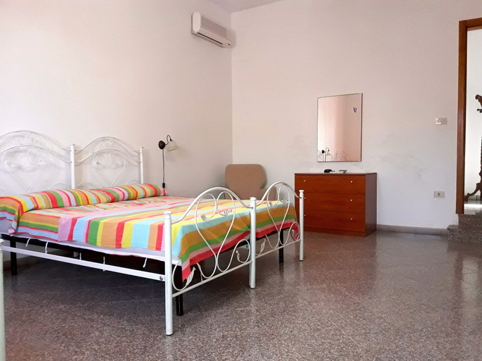 Bedroom 5, Casa Via Otranto 2, Lecce