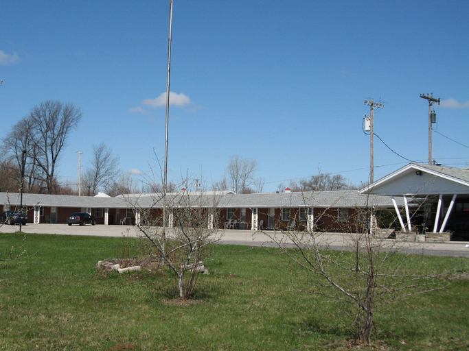 Others 5, Magnuson Hotel Wauseon, Fulton