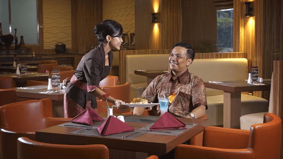 Cavinton Hotel Yogyakarta by Tritama Hospitality, Yogyakarta