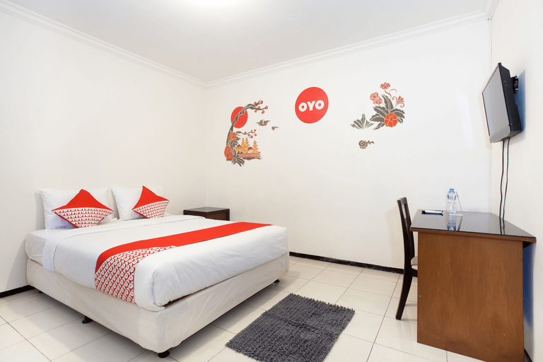 OYO 143 Dukuh Kupang Residence, Surabaya