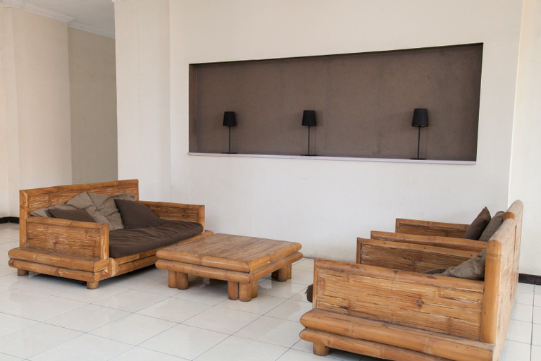 Public Area 15