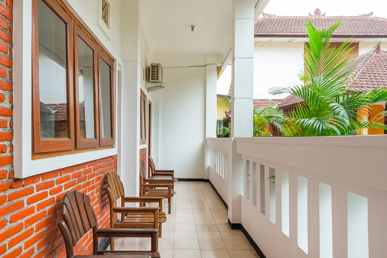 Others 5, RedDoorz Syariah near Gor Ken Arok, Malang