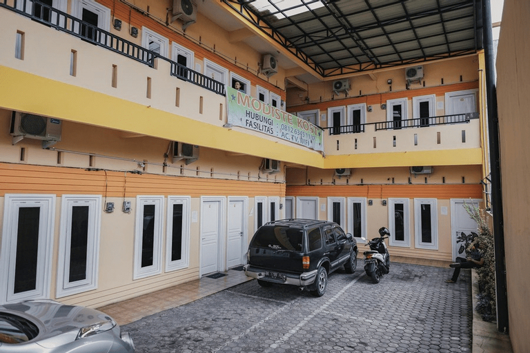 KoolKost Syariah near Jalan Ringroad Medan, Medan