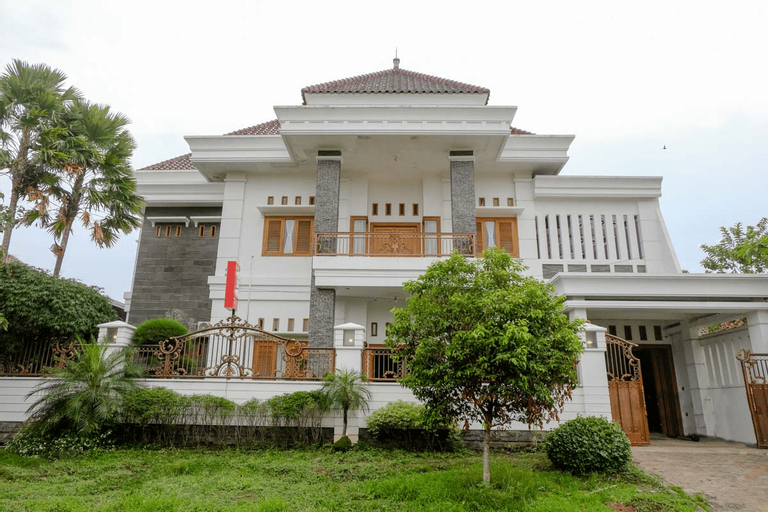 OYO 2295 Daffi Family Residence, Malang