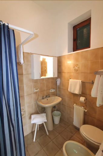 Bathroom 3, Hotel La Marinella, Livorno