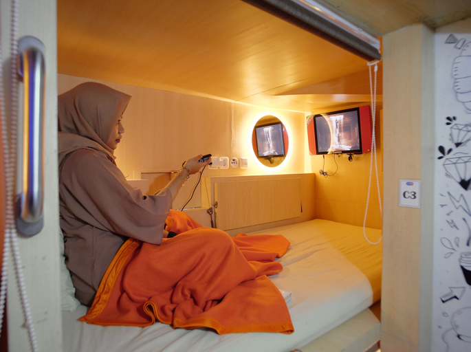 INAP At Capsule Bandung - Sport & Beauty