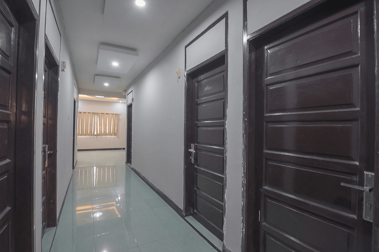 Public Area 3, RedDoorz @ Kiaracondong, Bandung