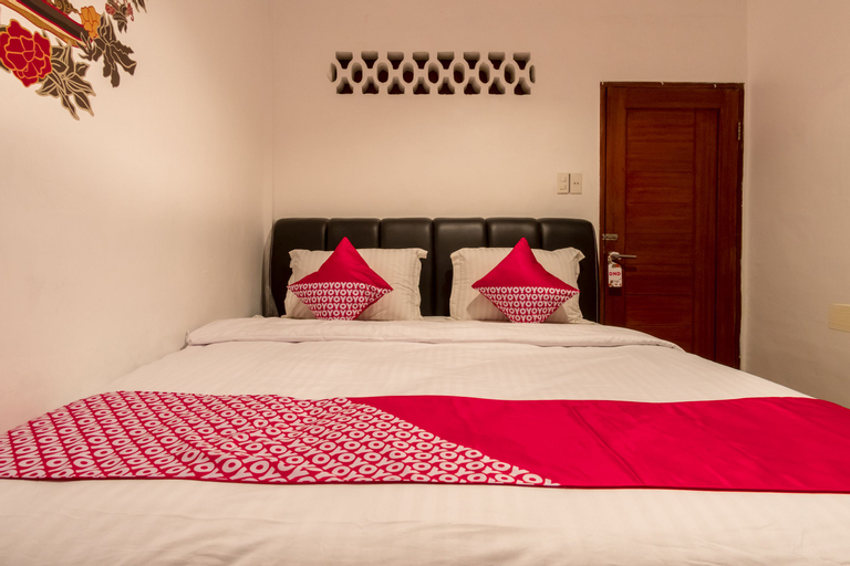 OYO 619 Naufal Guest House Syariah, Medan