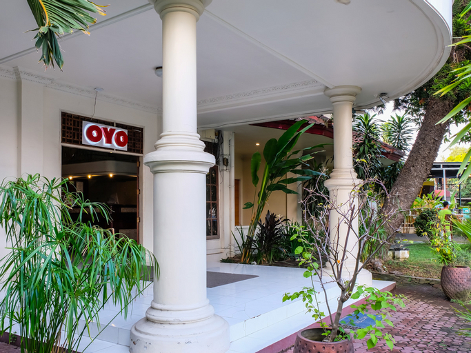 Exterior & Views 2, Griya Asri Hotel Mataram, Lombok