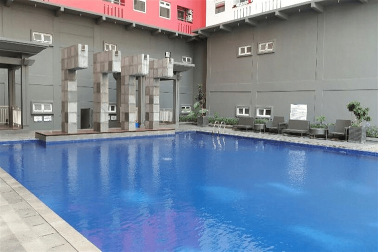 Sport & Beauty, Modern and Comfy 2BR Green Pramuka Apartment By Travelio, Jakarta Pusat
