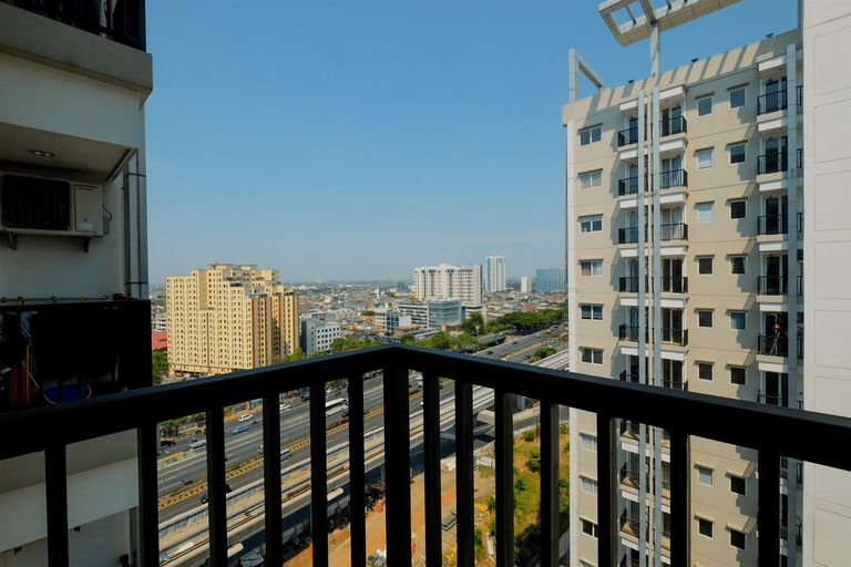 Exterior & Views 2, Modern and Simple Studio Signature Park Grande Apartment By Travelio, East Jakarta