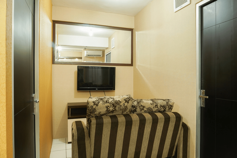 Cozy 2BR at Pancoran Riverside Apartment By Travelio, South Jakarta