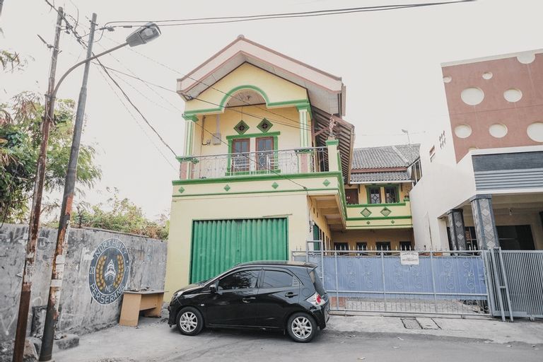 RedDoorz Syariah near Stadion Maulana Yusuf, Serang
