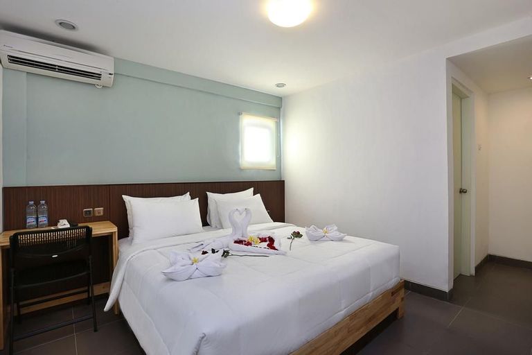 Bedroom 4, Duo Legian Hotel, Badung