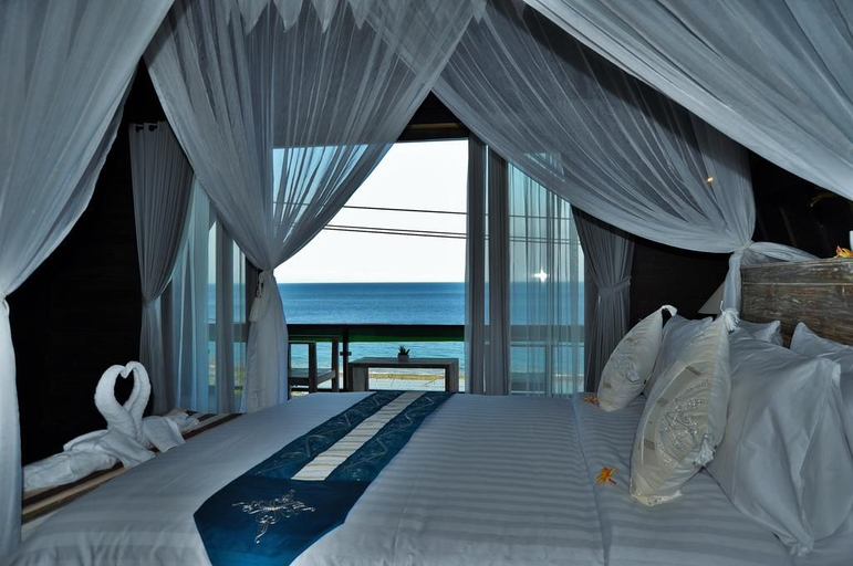 Bedroom 3, Ocean Terrace Suite And Spa Luxury, Klungkung