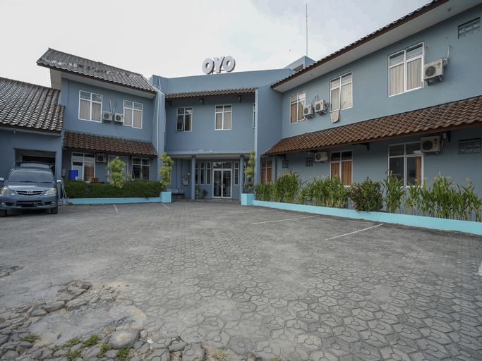 OYO 1844 Bravo Residence, Central Bangka