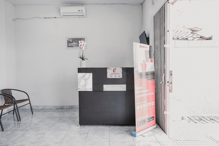 Public Area, RedDoorz @ Jalan Narada Lampung, Bandar Lampung