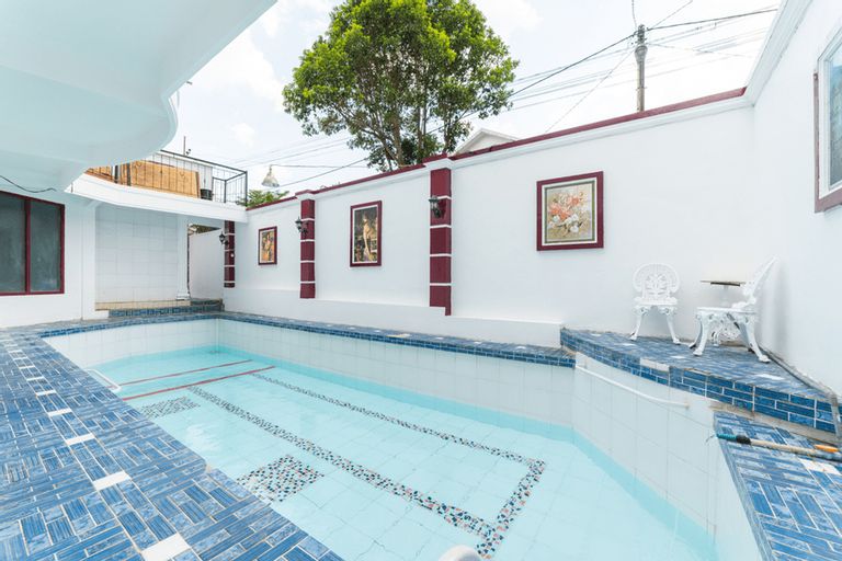 Sport & Beauty 2, RedDoorz Syariah near Balai Kota Batu, Malang