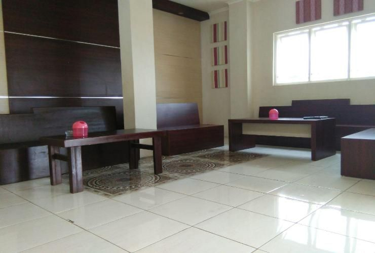 Hotel Galaksi Ponorogo, Ponorogo