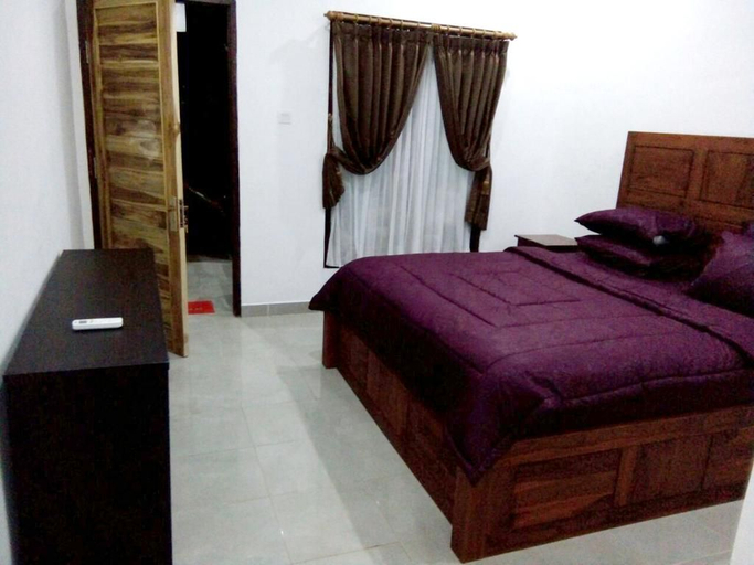 Bedroom 2, Belongs Beach Bungalow, Klungkung