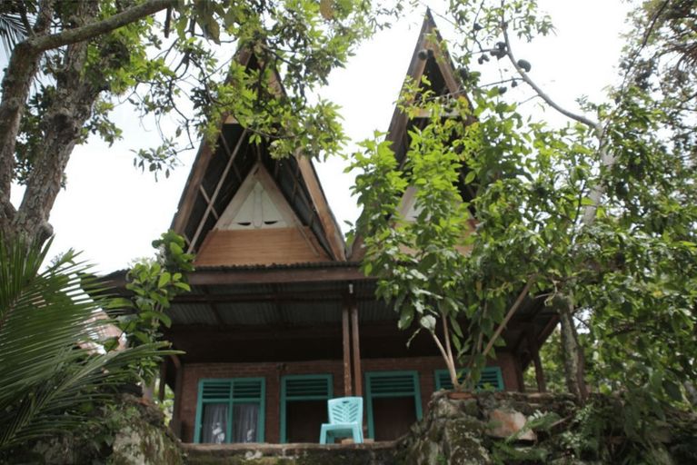 Laster Jony's Guest House, Samosir
