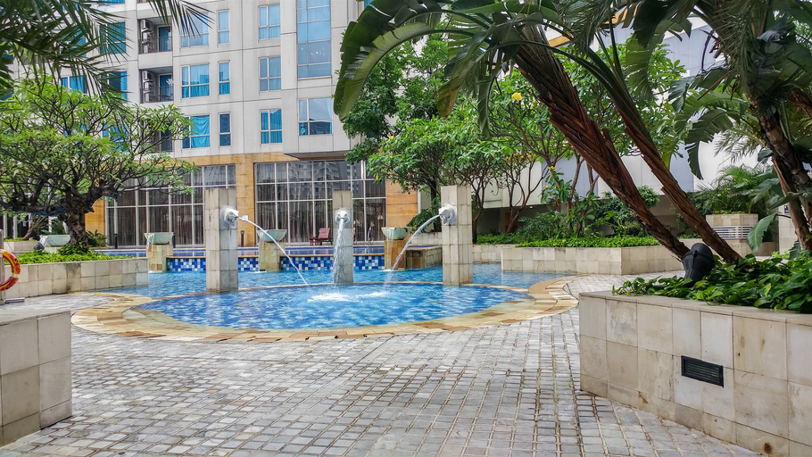 Exterior & Views, Modern and Comfortable 1BR at Casa Grande Apartment By Travelio, South Jakarta