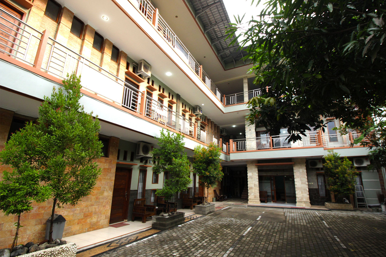 Exterior & Views 2, 820 Abad Baru Hotel, Pangandaran