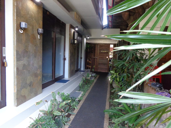 Exterior & Views 2, Radha Homestay, Denpasar