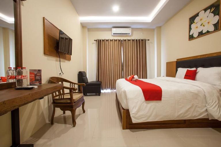 RedDoorz Premium @ Jalan Cengkeh, Malang