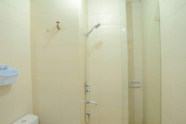 1BR Woodland Park Residence Kalibata View Swimming Pool By Travelio, Jakarta Selatan