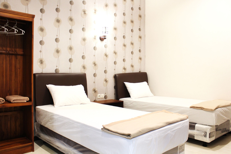 Bedroom 5, House Of Dharmawan, Surabaya