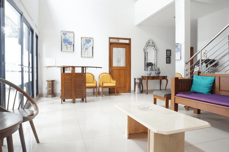 Residences by RedDoorz Syariah @ Buah Batu (Minimum 6 Nights), Bandung