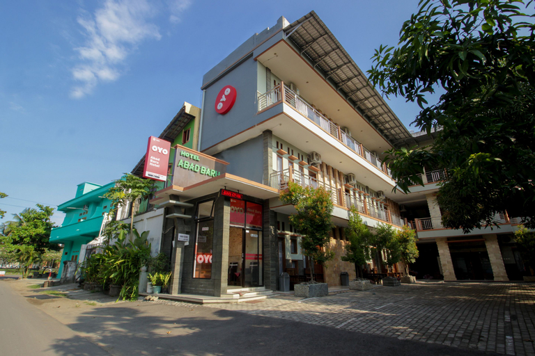 OYO 820 Abad Baru Hotel, Pangandaran