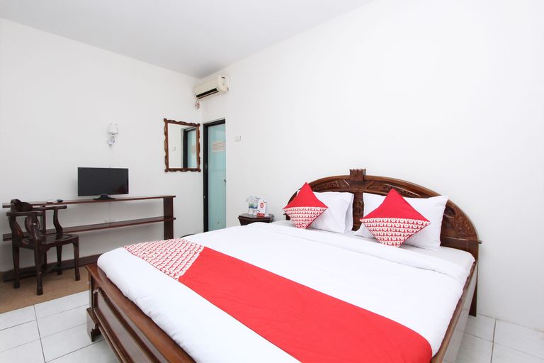 Bedroom 1, OYO 434 Hotel Parahiyangan Syariah, Bandar Lampung