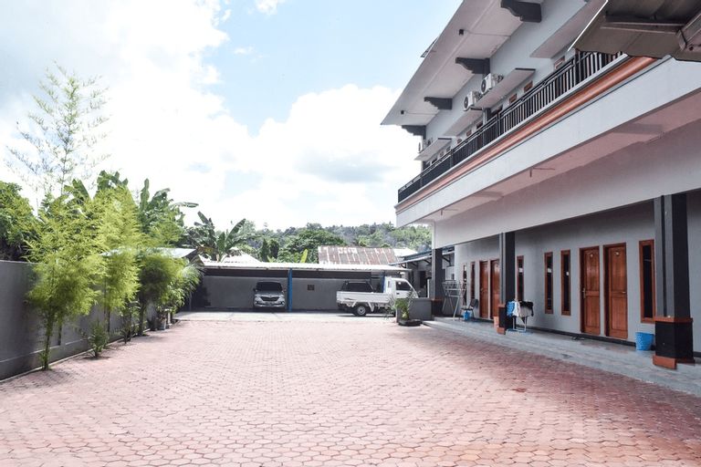 RedDoorz near Universitas Pattimura Ambon, Ambon