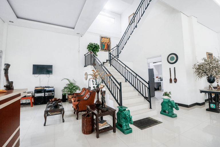 Public Area 2, RedDoorz Syariah @ Lampung Walk, Bandar Lampung